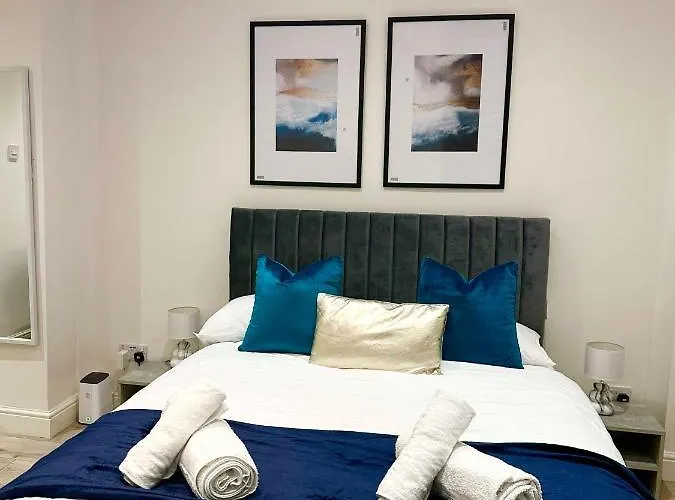 London Charm - Stylish Studio In Kensington