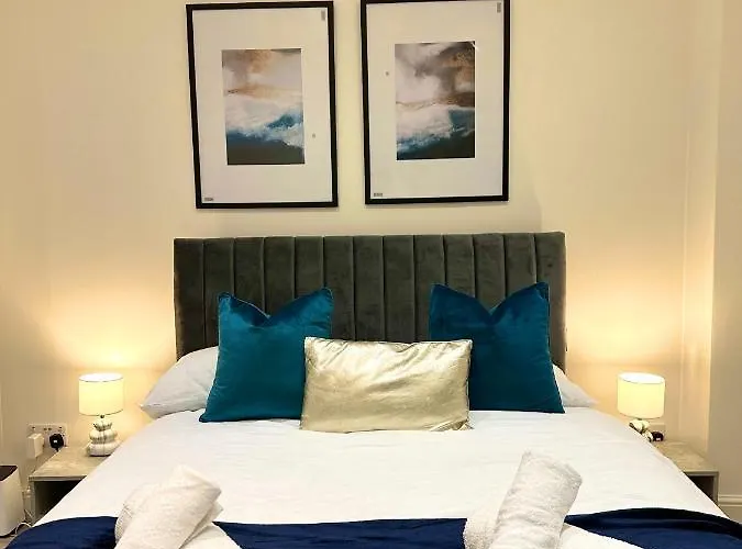 London Charm - Stylish Studio In Kensington